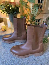 Lovely Cognac Toast Brown