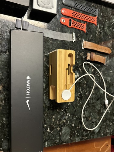 Apple watch series 44 - series, 5.