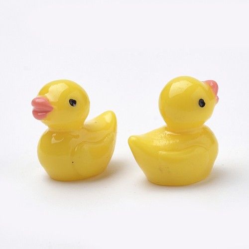 Yellow rubber duck - 10,