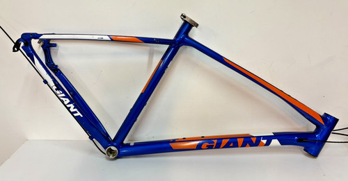 2018 giant atx large aluxx - giant,