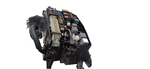 Toyota avensis fuse - toyota, box