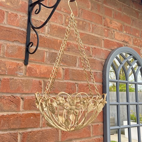 Metal hanging baskets outdoor - hanging,