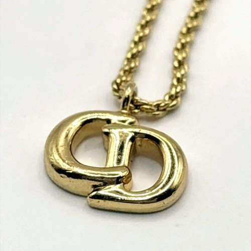 Christian dior logo - dior,