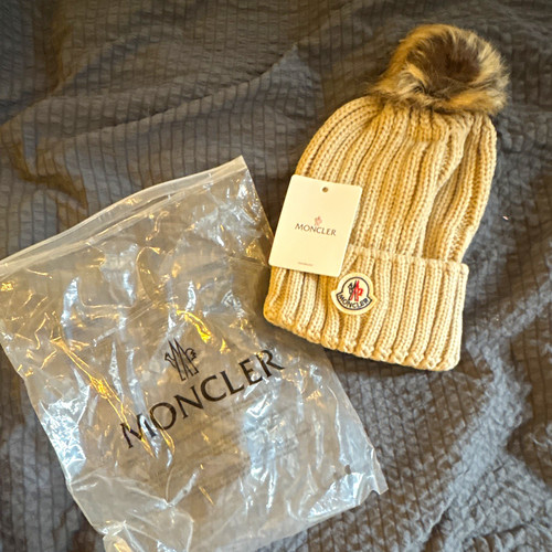Moncler beige ribbed knit - moncler,