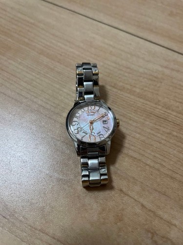 Orient wristwatch