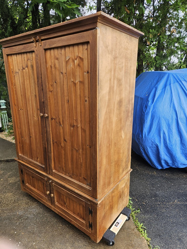 Freestanding wooden wardrobe - freestanding,