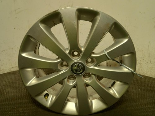 Vauxhall zafira alloy wheel - wheel, 17