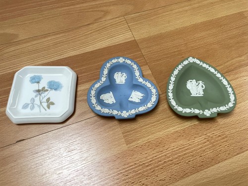 Wedgewood jasperware dish and - dish,