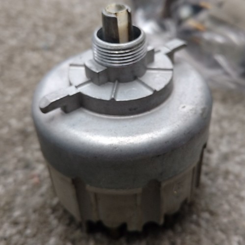 Mercedes headlight light - mercedes,