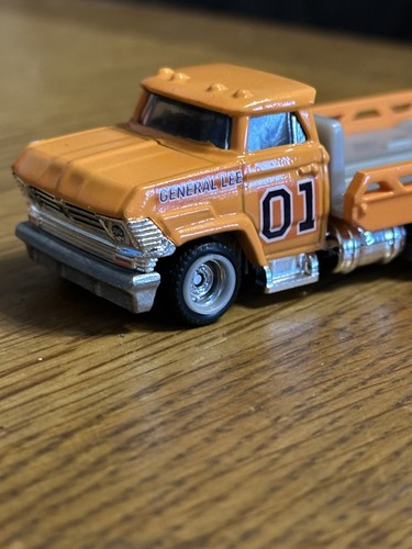 Hotwheels general lee car - lee,