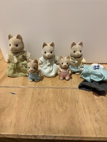 Sylvanian families ocher dog - families,