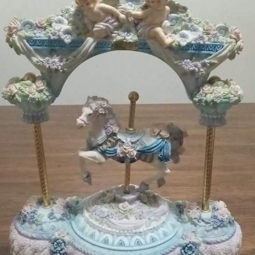 Carousel horse floral - floral, wind-up