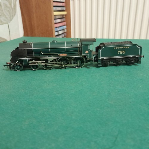 Hornby r154 class n15 - class,