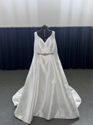 Wedding dress ball gown - ball, plus