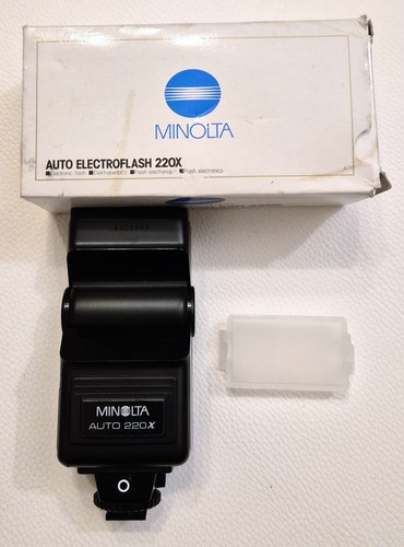Boxed minolta 220x - minolta, auto