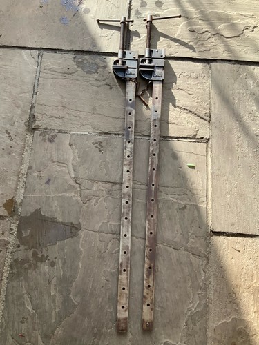 Pair record sash - of,