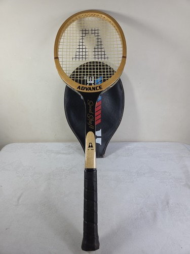 Vintage wooden advance tennis - advance,
