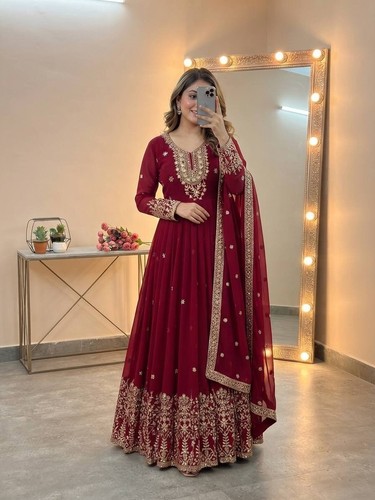 Pakistani wedding gown asian - pakistani,