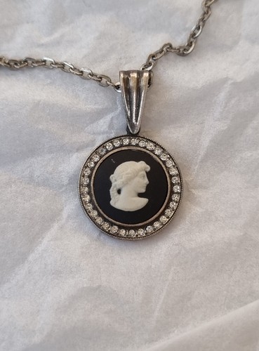 Wedgwood jasperware necklace - jasperware,