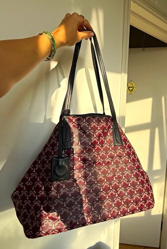 Liberty london large floral - large,