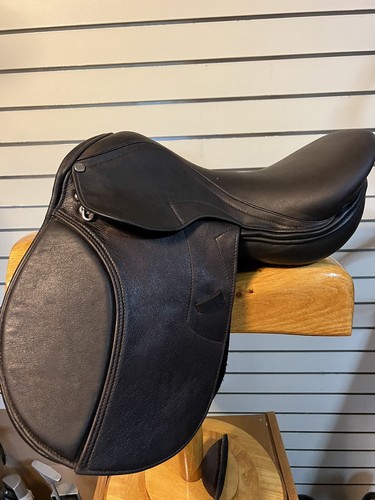 Inch childs saddle - 15.5,
