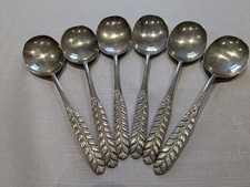 6 Vintage 1939 spoons. Issued