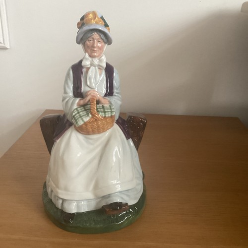 Royal doulton figure - doulton,
