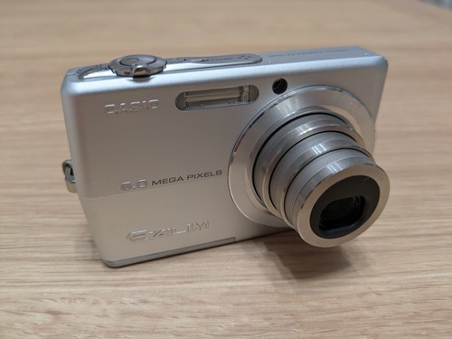 Casio digital camera exilim - casio,