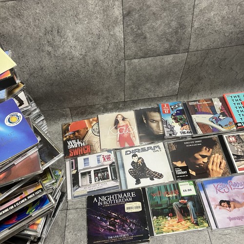 100 disc job lot - cd, pop