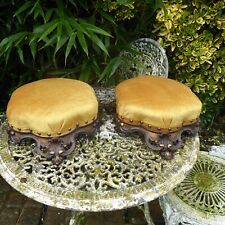 PAIR OF FOOTSTOOLS GILDED OAK 1820