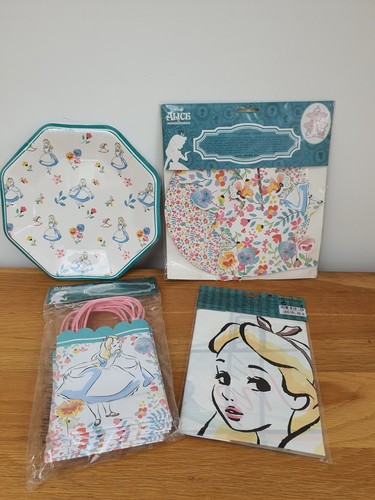Alice wonderland vintage - alice, in