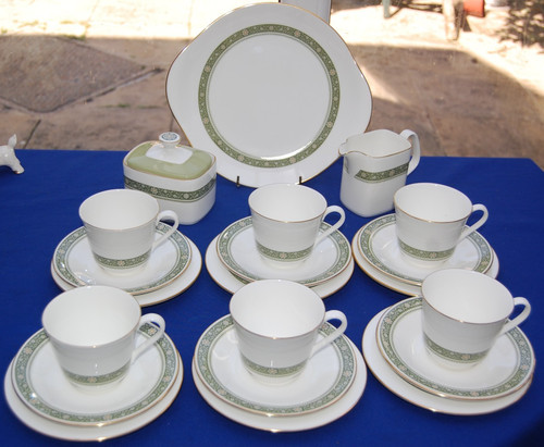 Royal doulton piece tea - royal,