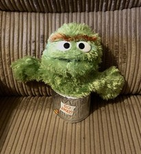 Sesame Street 9 Inch Oscar the Grouch Puppet Soft Toy