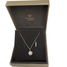 ST BEE Vintage Pearl Pendant