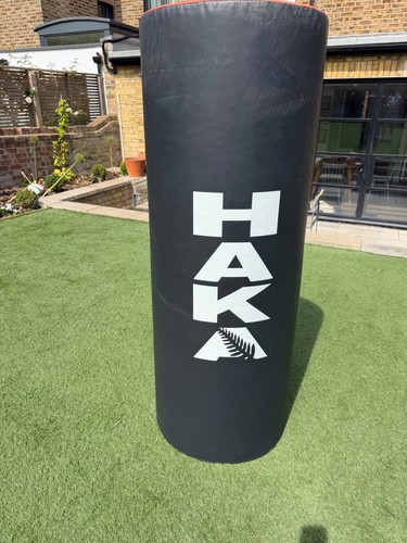 Haka rugby tackle bag - haka,
