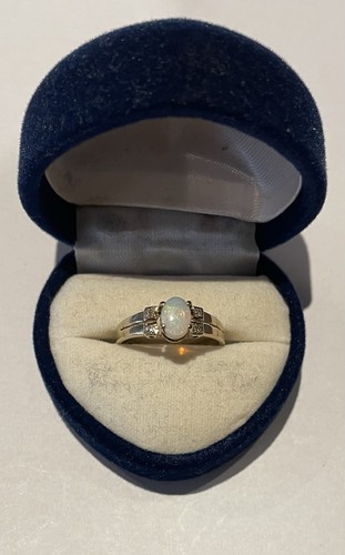 Carat gold opal - gold, and