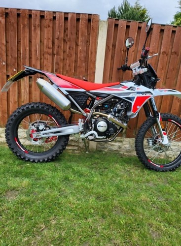 Fantic 125 engine - fantic,