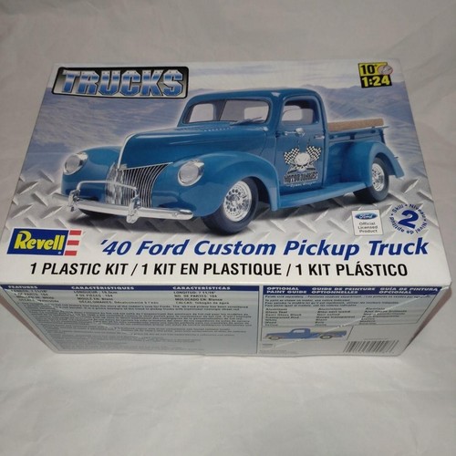Revell 1940 ford custom - 1/24,