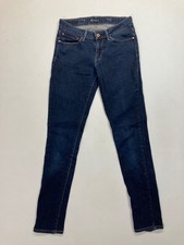 LEVI’S DEMI CURVE SKINNY