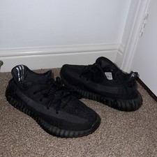 Adidas Yeezy Boost 350 V2 Onyx UK 8.5 POOR CONDITION No box 