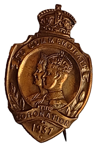 1937 coronation brooch - coronation,