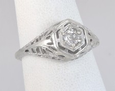 Antique .15ct Diamond 18K White Gold Art Deco Solitaire Engagement Ring Sz 6.25