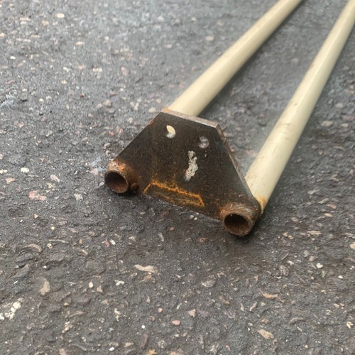 Hyva skiploader ram guard - hyva,