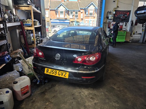 Passat breaking wheel - vw,