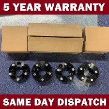 30mm Black Wheel Spacers For Land Rover Discovery 2 TD5 & V8 and Range Rover P38