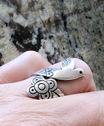 Retired james avery - retired,