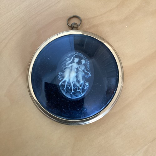 Three graces cameo peter - graces,