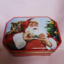 Santa Ringtons Empty Biscuit