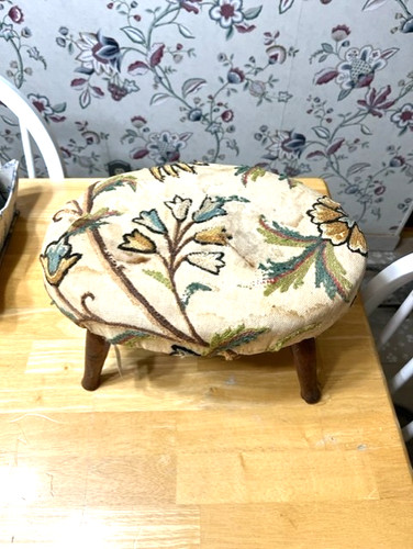 1800s footed oval foot stool - 1800s,