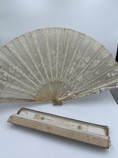 EXQUISITE ANTIQUE  LACE LEAF 